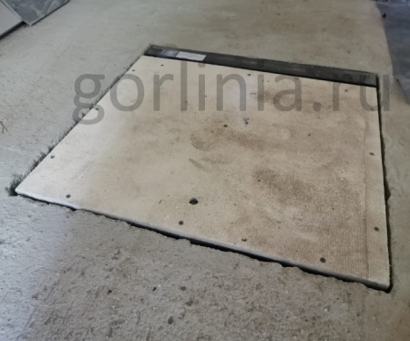 Люк напольный Стелс-КУ 800*700п короб утепленное исполнение